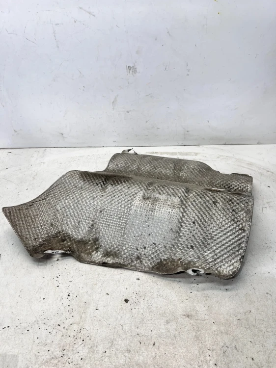 OSŁONA TERMICZNA PRAWA AUDI A6 C7 A7 4G0804172A 2/26