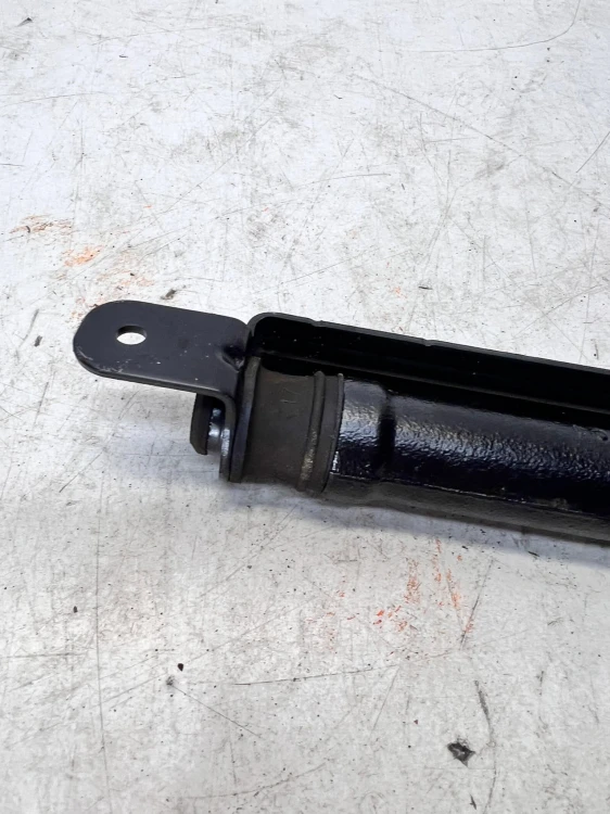 CIĘŻAREK WYRÓWNOWAŻAJĄCY AUDI A4 B9 8W9827242B