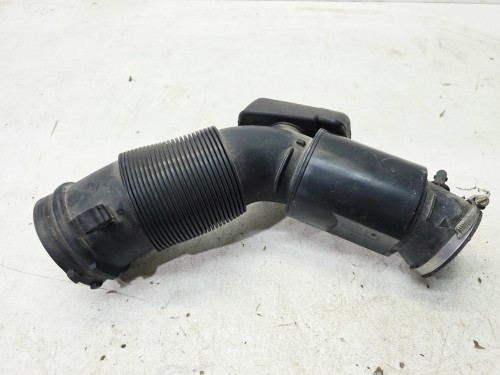 WLOT DOLOT POWIETRZA AUDI A4 S4 B8 A5 S5 8T 3.0 TFSI 06E129629Q