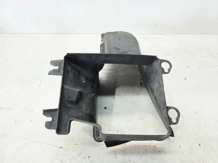 KIEROWNICA POWIETRZA LEWA AUDI A5 S5 8F CABRIO 3.0 TFSI 8F0121333A