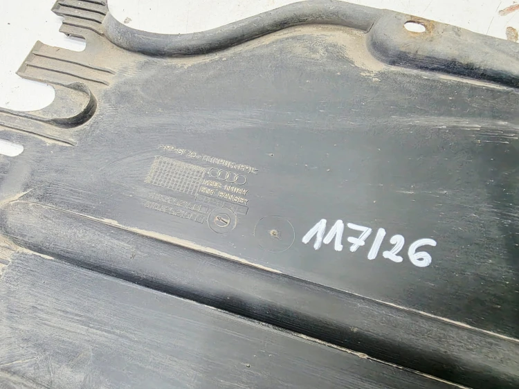 OSŁONA PODWOZIA LEWY TYŁ AUDI A5 8T 8T0825215D 117/26