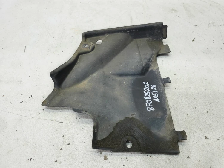 OSŁONA PODWOZIA PRAWA MAŁA AUDI A5 8F CABRIO 8F0825202 115/26