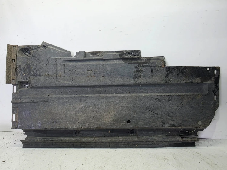 OSŁONA PODWOZIA LEWA DUŻA AUDI A5 8F CABRIO 8F0825207 113/26