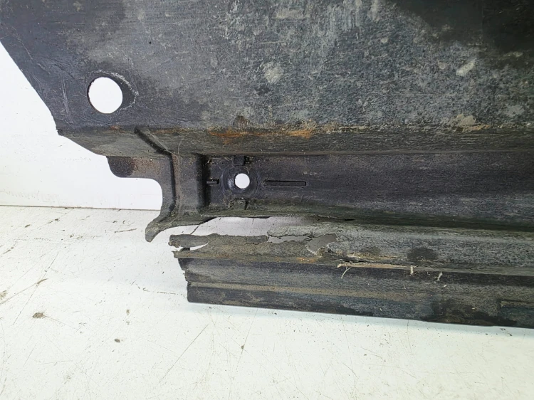 OSŁONA PODWOZIA PRAWA DUŻA AUDI A5 8F CABRIO 8F0825208 112/26