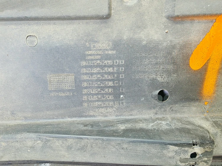 OSŁONA PODWOZIA PRAWA DUŻA AUDI A5 8F CABRIO 8F0825208 112/26