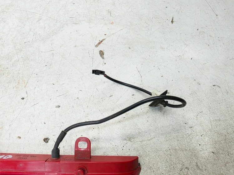 TRZECIE ŚWIATŁO STOP AUDI A6 C7 AVANT KOMBI 4G9945097