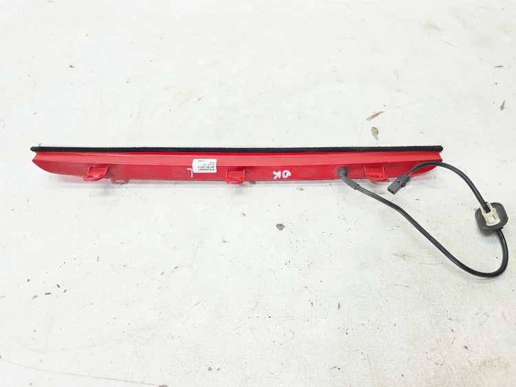 TRZECIE ŚWIATŁO STOP AUDI A6 C7 AVANT KOMBI 4G9945097