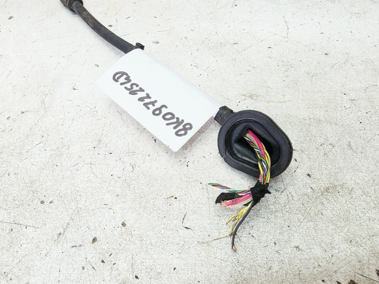 WIĄZKA KOŁA ABS ZACISKU HAMULCOWEGO PRAWY TYŁ AUDI A4 B8 A5 8T 8K0972254D