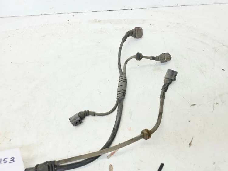 WIĄZKA KOŁA ABS ZACISKU HAMULCOWEGO LEWY TYŁ AUDI A5 8F CABRIO 8F0972253