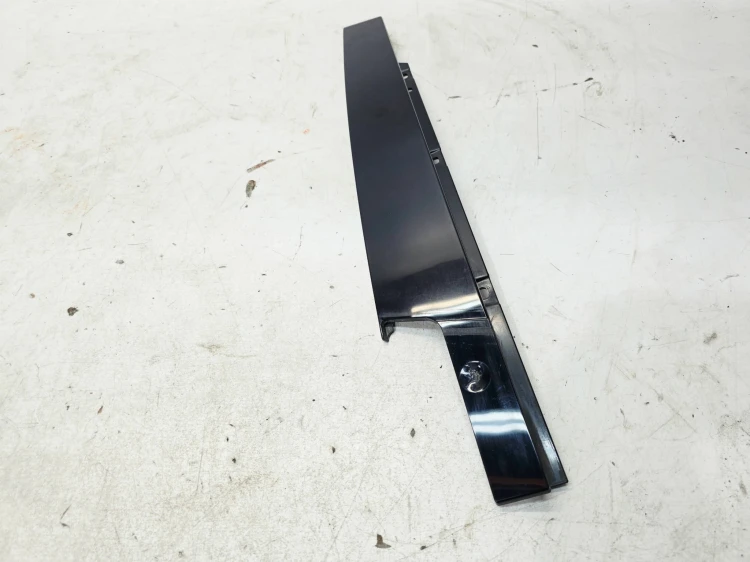 NAKŁADKA OSŁONA SŁUPKA DRZWI PRAWY PRZÓD AUDI A4 B8 8K0837902M POŁYSK 2/26