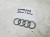 ZNACZEK EMBLEMAT Z POKRYWY SILNIA AUDI A3 A4 A5 A6 4H0103940A 131MMX46MM