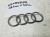 ZNACZEK EMBLEMAT Z POKRYWY SILNIA AUDI A3 A4 A5 A6 4H0103940A 131MMX46MM