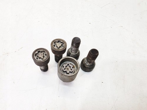 ŚRUBA ŚRUBY ZABEZPIECZAJĄCE AUDI VOLKSWAGEN SEAT SKODA WZÓR S