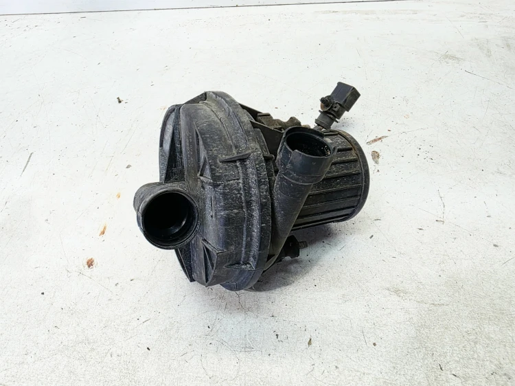 POMPA POWIETRZA WTÓRNEGO AUDI A4 B8 A5 8T A6 C7 079959253 079959231