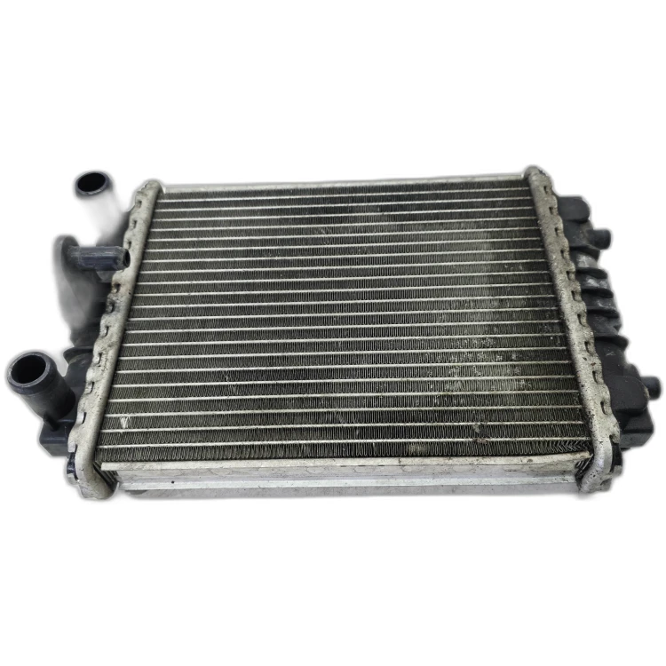 DODATKOWA CHŁODNICA PŁYNU WODY AUDI A4 S4 B8 A5 S5 8T 3.0 TFSI 8K0121212B