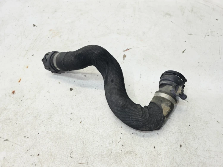 WĄŻ RURKA CIECZY CHŁODZĄCEJ AUDI A4 S4 B8 A5 S5 8T 3.0 TFSI 8K0121055B