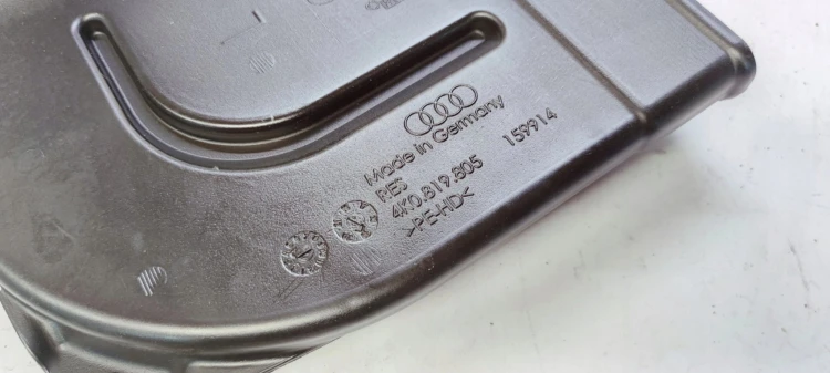 KANAŁ POWIETRZNY TUNEL LEWY AUDI A6 C8 4K0819805
