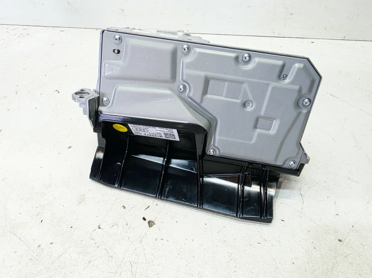 STEROWNIK PROJEKCJI HEAD UP DISPLEY AUDI A6 C8 4K1919617A