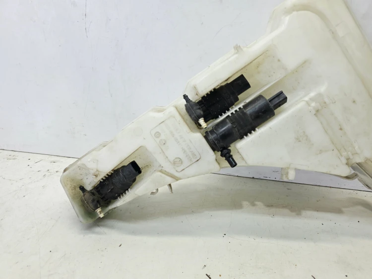 ZBIORNIK PŁYNU DO SPRYSKIWACZY AUDI A6 C8 A7 4K0955451C