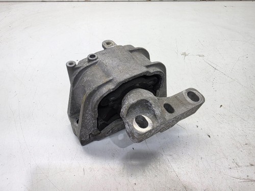 ŁAPA PODUSZKA SILNIKA AUDI VOLKSWAGEN SEAT SKODA 1K0199262CH