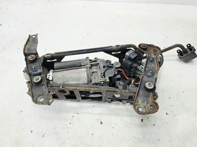 SPRĘŻARKA KOMPRESOR ZAWIESZENIA PNEUMATYKI AUDI A6 C8 A7 4K0616005B