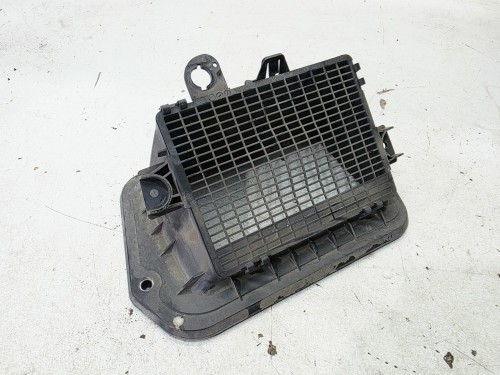 WLOT DOLOT POWIETRZA KRÓCIEC SSĄCY AUDI A6 C8 A7 4K1819904D
