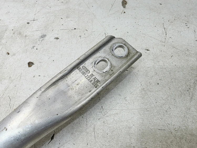 ADAPTER WSPORNIK POPRZECZNY AUDI A6 C8 4K0801223A