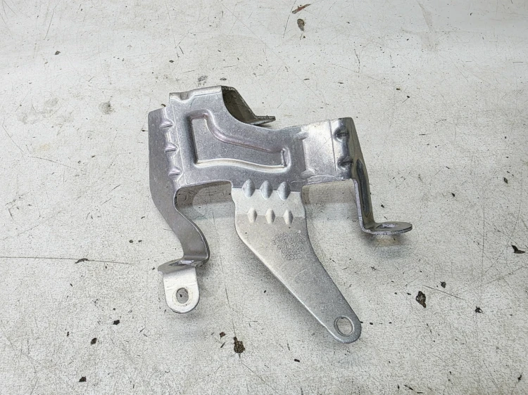 WSPORNIK ZBIORNICZKA WYRÓWNAWCZEGO AUDI A6 C8 A7 4K1121214E