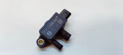 CZUJNIK RÓŻNICY CIŚNIENIA AUDI VOLKSWAGEN SEAT SKODA 057906051B