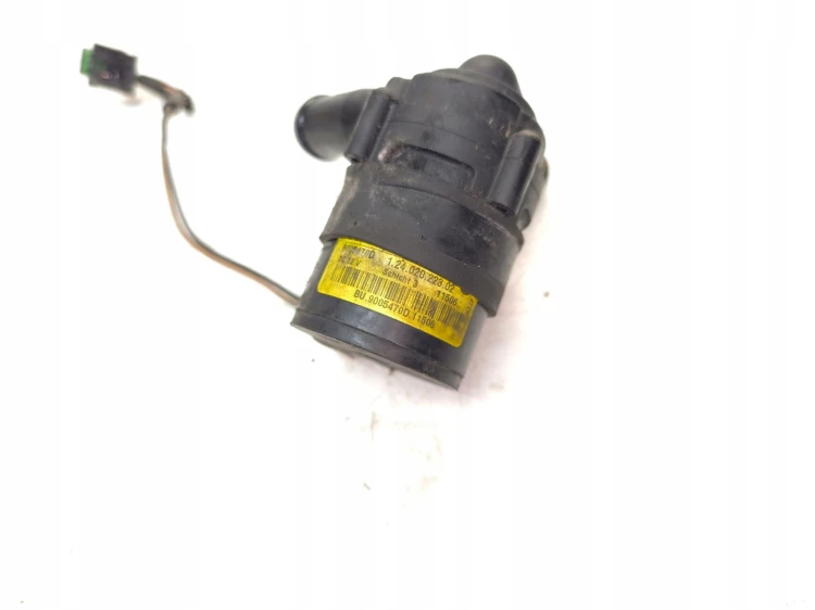 DODATKOWA POMPA WODY ZAWÓR WODY AUDI A6 C6 9005470D