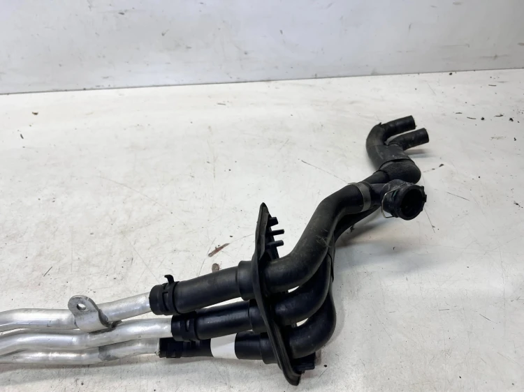 RURA PRZEWÓD WĄŻ WODY AUDI A6 C8 4K0265235N 4K0819374R 4K1265344E