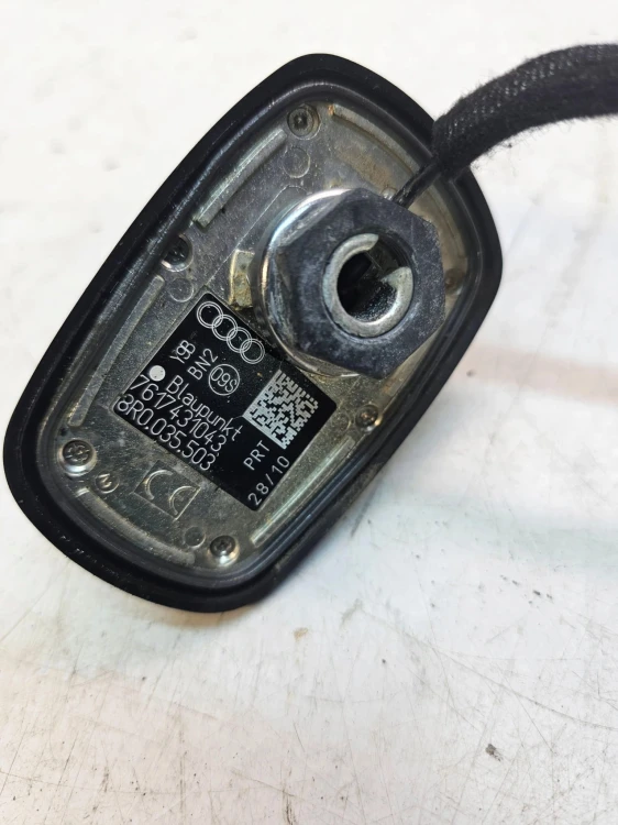 ANTENA LOTKA REKIN AUDI Q5 8R 8R0035503 MAT
