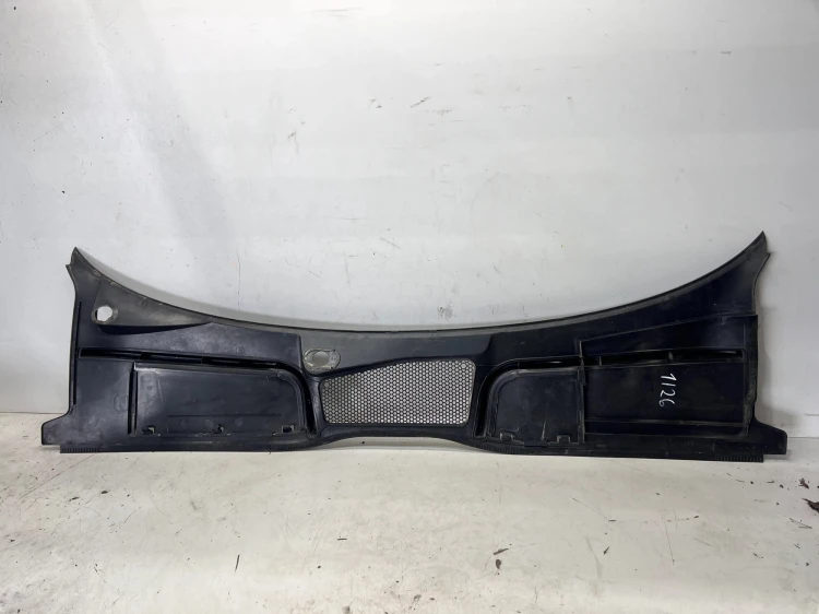 PODSZYBIE PLASTIKOWE AUDI A4 B9 8W1819403 1/26