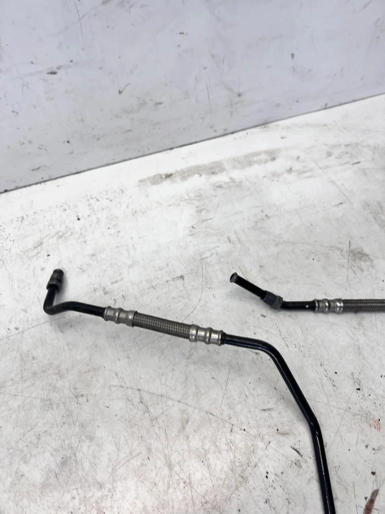 PRZEWÓD PRZEWODY HAMULCOWE AUDI A6 C8 4K1614705Q 4K1614706S