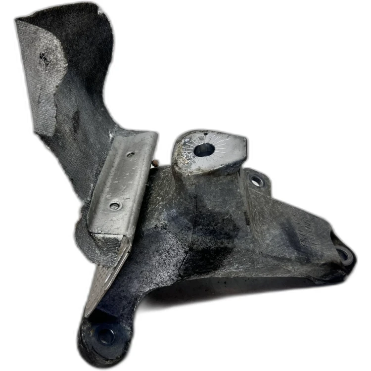 ŁAPA WSPORNIK MOCOWANIE SILNIKA PRAWE AUDI A4 B9 A5 8T Q5 8R 8K0199308BG