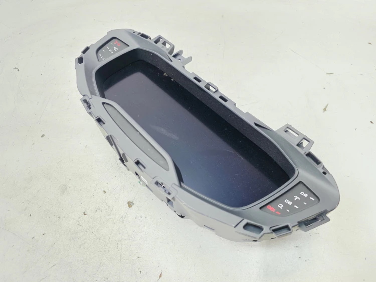 LICZNIK ZEGARY WYŚWIETLACZ VIRTUAL COCKPIT AUDI A6 C8 4K0920790C