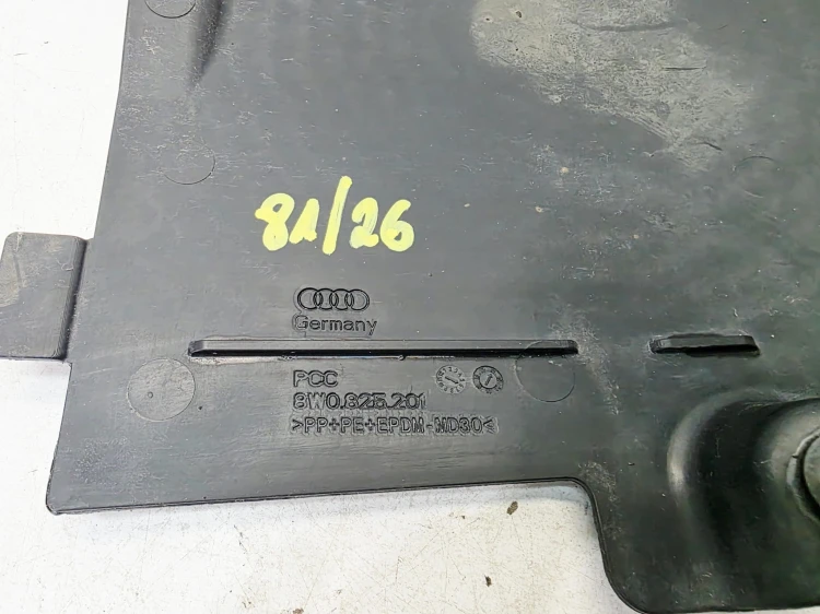 OSŁONA PODWOZIA LEWY PRZÓD MAŁA AUDI A4 B9 A5 8W 8W0825201 81/26
