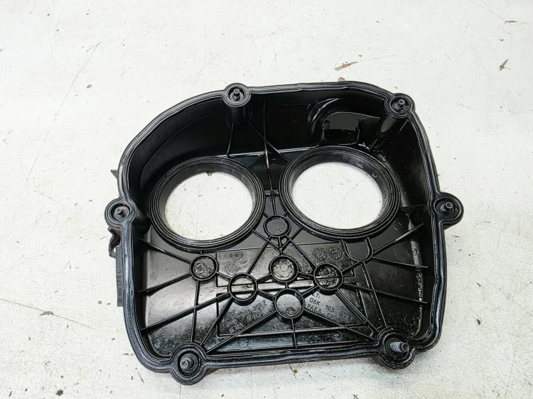 OSŁONA OBUDOWA ROZRZĄDU AUDI A4 B9 A5 8W 2.0 TFSI 06K103269F