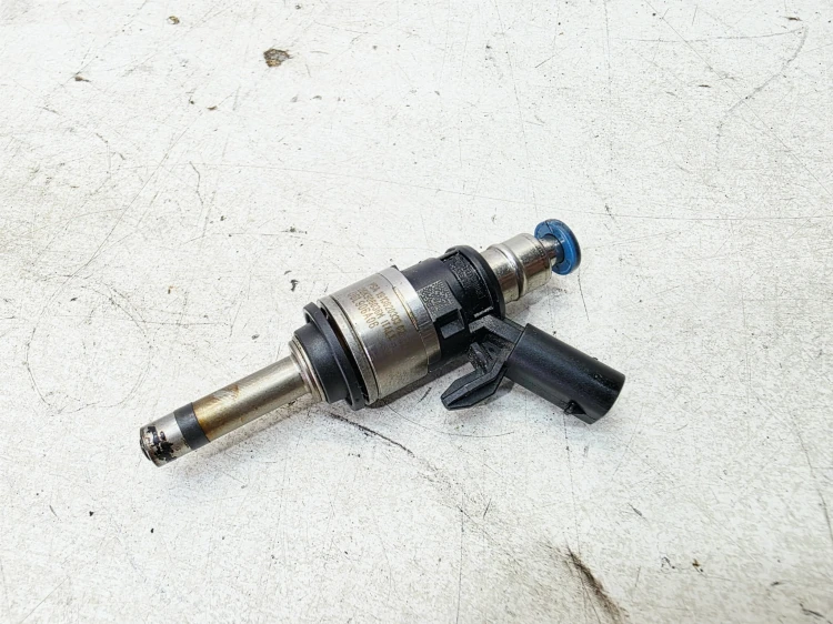 WTRYSKIWACZ WTRYSK PALIWA AUDI VOLKSWAGEN SEAT 2.0 TFSI 06K906036M 06L906A