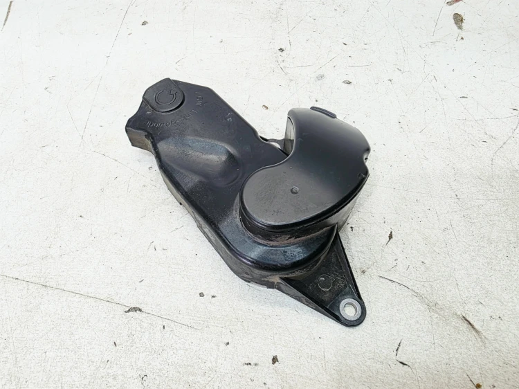 OBUDOWA OSŁONA PASKA ZĘBATEGO POMPY AUDI A4 B9 A5 Q5 FY 2.0 TFSI 06K109123A