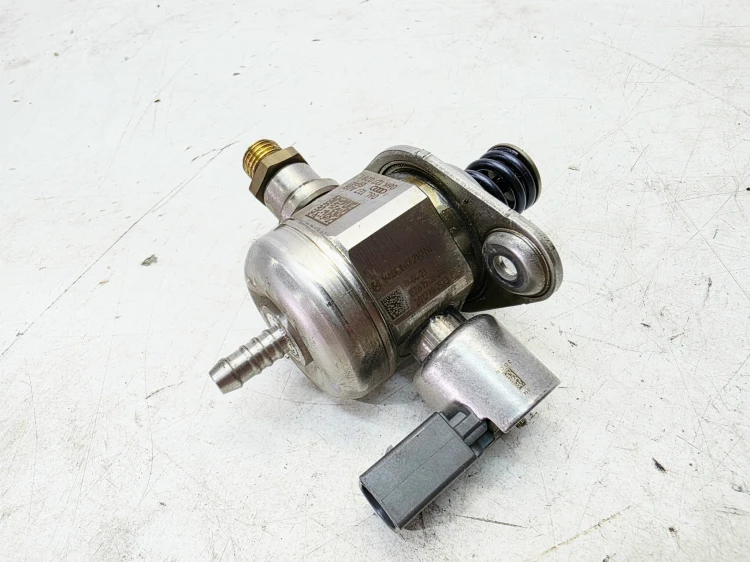 POMPA PALIWA CR AUDI A4 B9 A5 A6 Q5 FY 1.8 2.0 TFSI 06L127A08 06K127028L