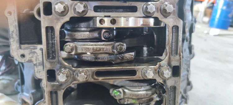 SILNIK BLOK KOMPLETNY AUDI A6 C6 3.0 TDI CDY