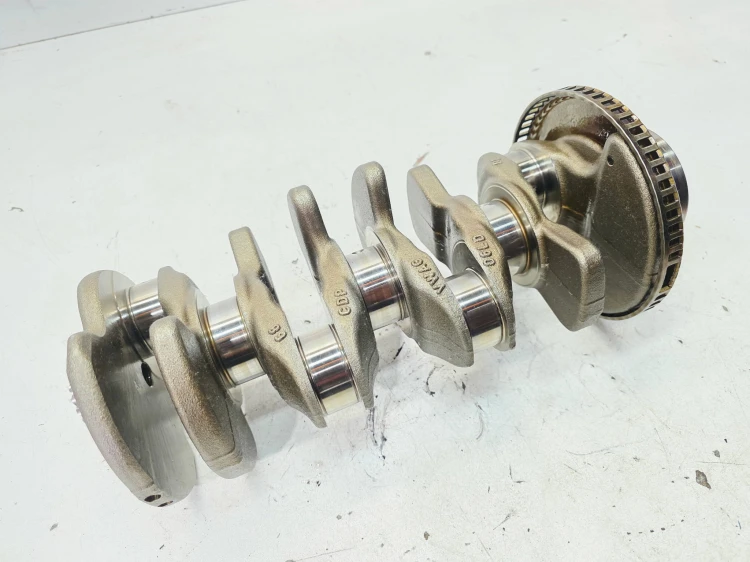 WAŁ KORBOWY AUDI A4 B9 A5 8W VOLKSWAGEN SEAT 2.0 TFSI 06LD 06L105101D 7/26