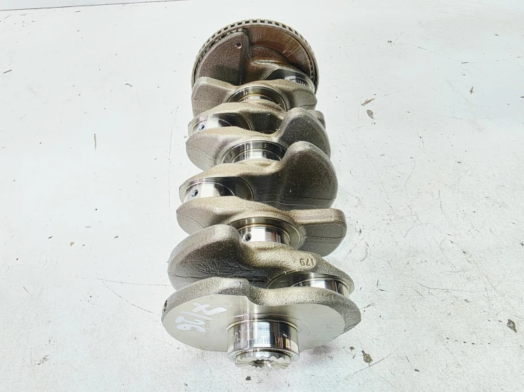 WAŁ KORBOWY AUDI A4 B9 A5 8W VOLKSWAGEN SEAT 2.0 TFSI 06LD 06L105101D 7/26