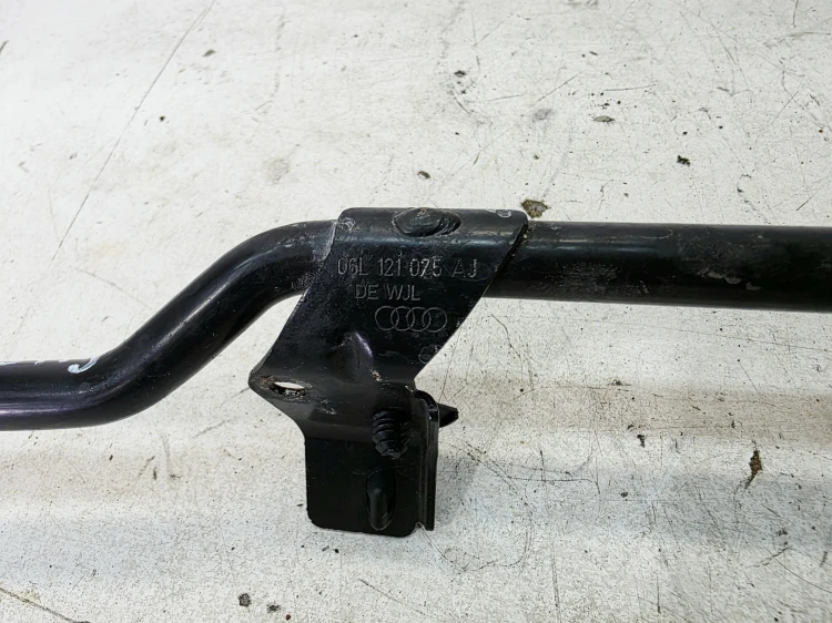RURKA PRZEWÓD WODY AUDI A4 B9 A5 8W 2.0 TFSI 06L121075AJ