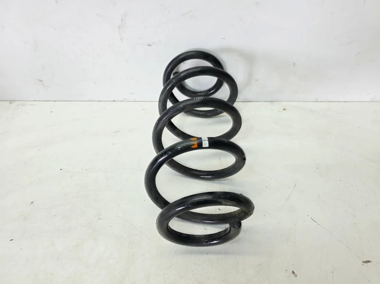 SPRĘŻYNA PRZÓD PRZEDNIA LEWA LUB PRAWA AUDI A4 B8 A5 8T 15MM X 320MM