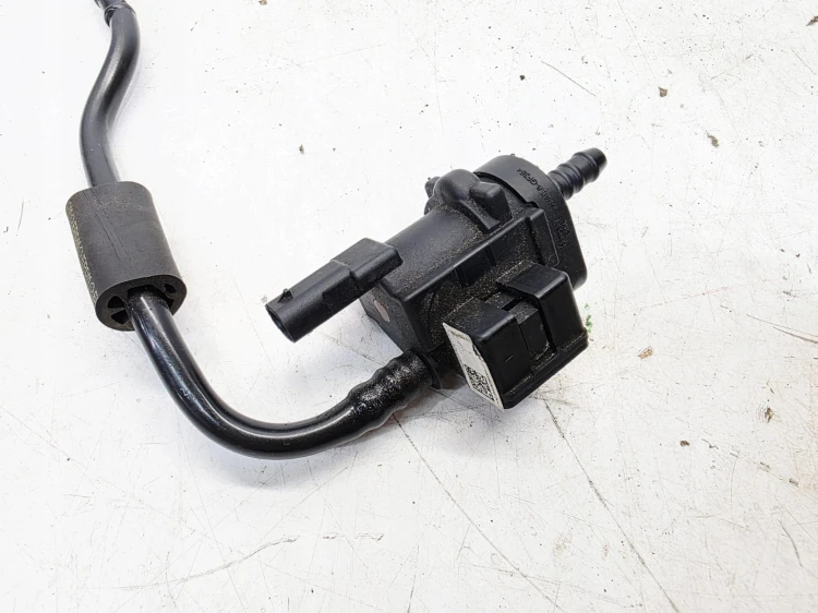 WĄŻ PRZEWÓD RURKA ŁĄCZĄCA AUDI A4 A5 Q5 FY 2.0 TFSI 06L133781AM 06M906517C