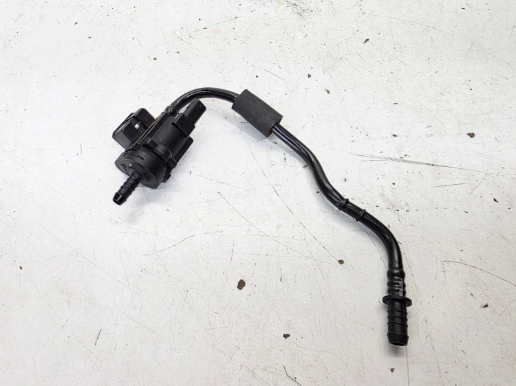 WĄŻ PRZEWÓD RURKA ŁĄCZĄCA AUDI A4 A5 Q5 FY 2.0 TFSI 06L133781AM 06M906517C