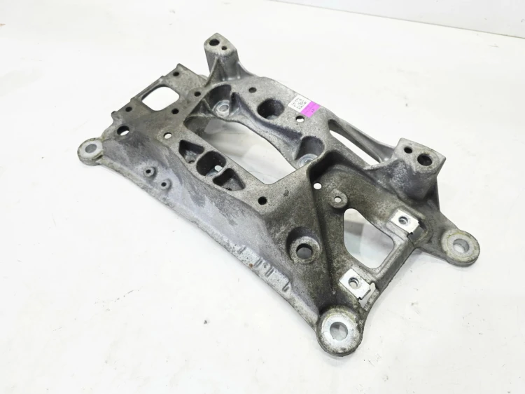 MOCOWANIE ŁAPA PODPORA SKRZYNI BIEGÓW AUDI A4 B9 A5 8W 2.0 TFSI 8W0399262AP