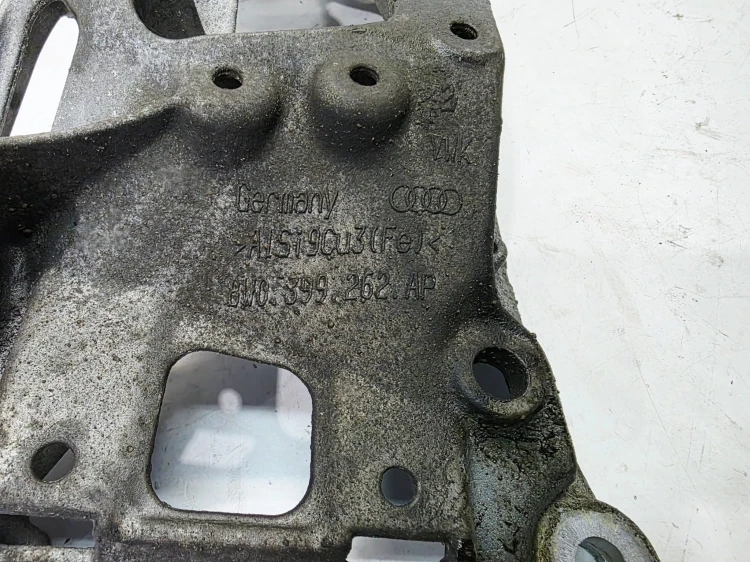MOCOWANIE ŁAPA PODPORA SKRZYNI BIEGÓW AUDI A4 B9 A5 8W 2.0 TFSI 8W0399262AP